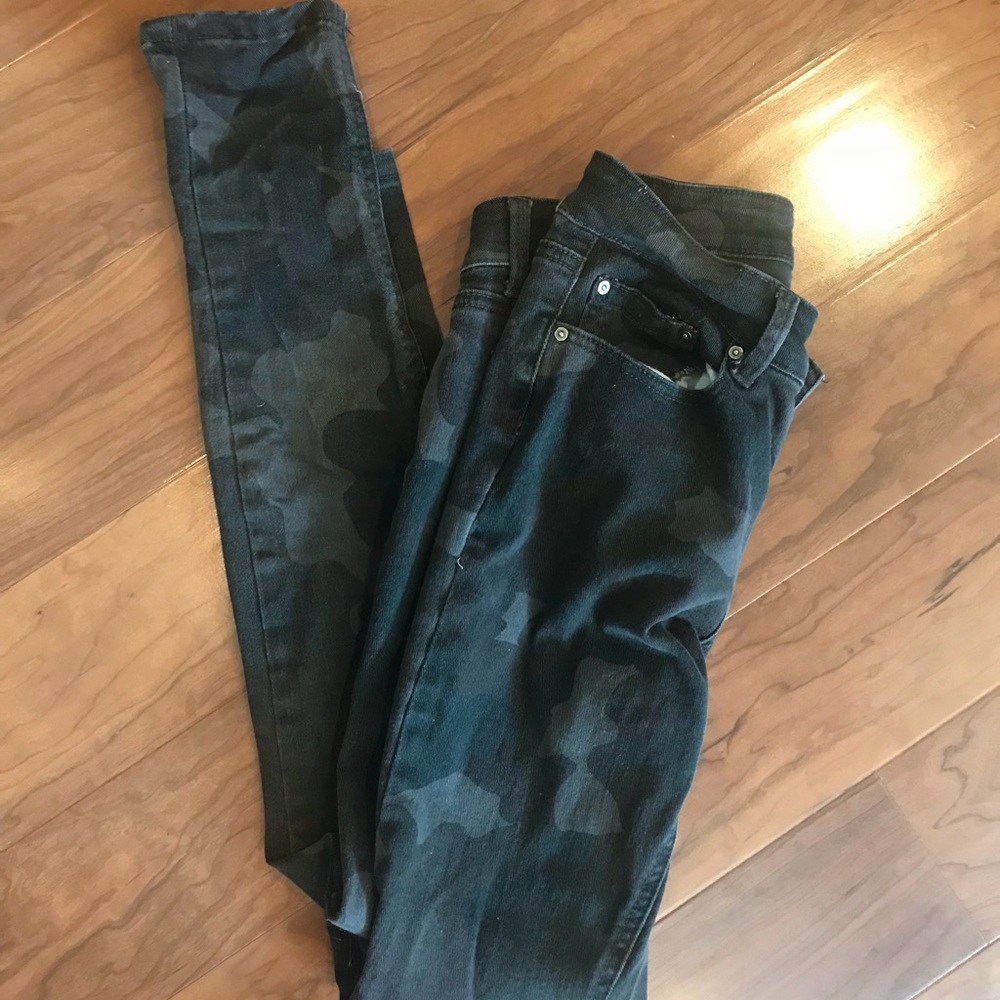 Camo jeans